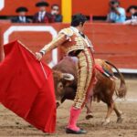 Miguel Ángel Perera en acción en la Feria del Señor de los Milagros