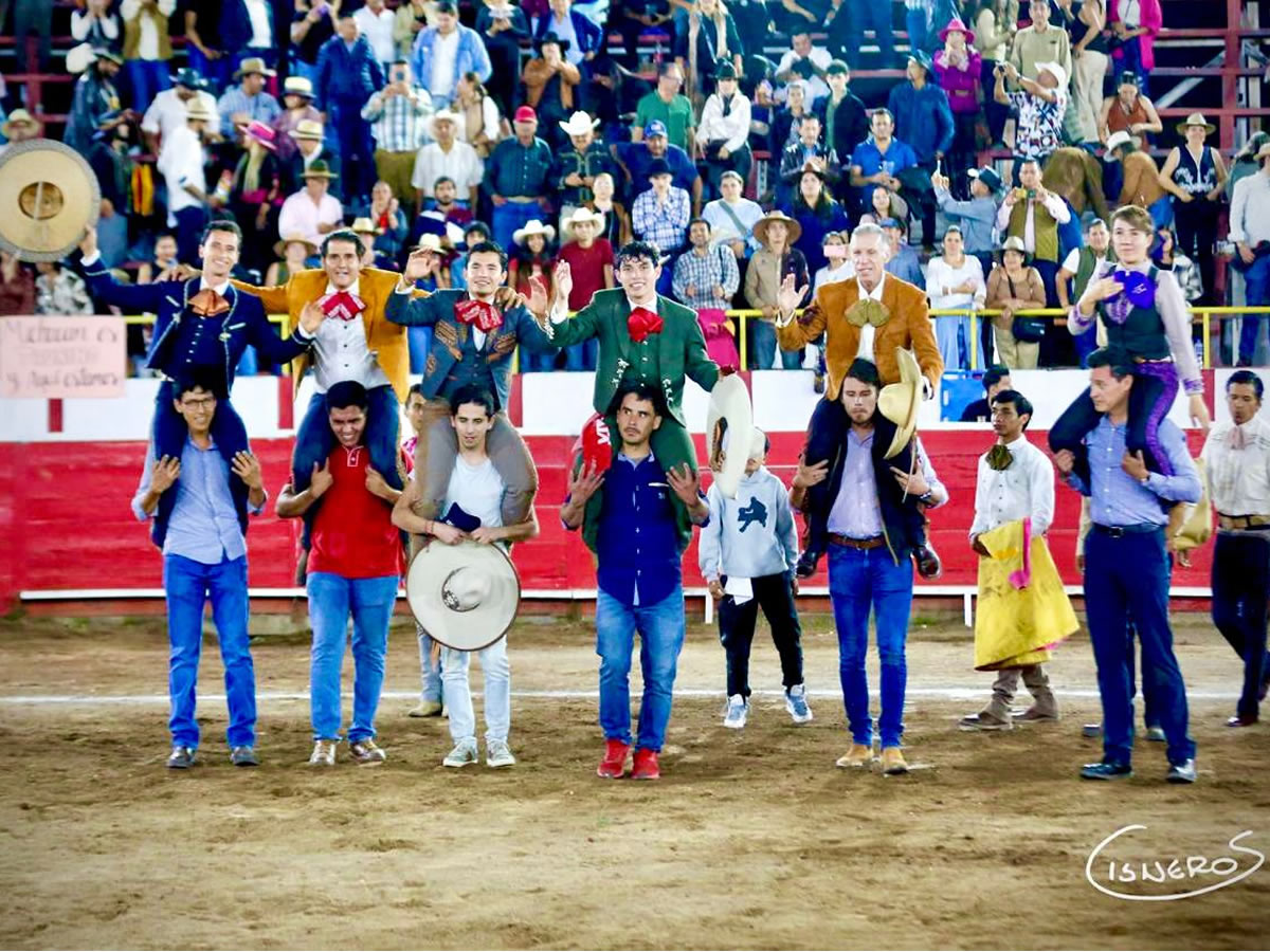 FESTIVAL TAURINO EN URIANGATO, POR LA LIBERTAD