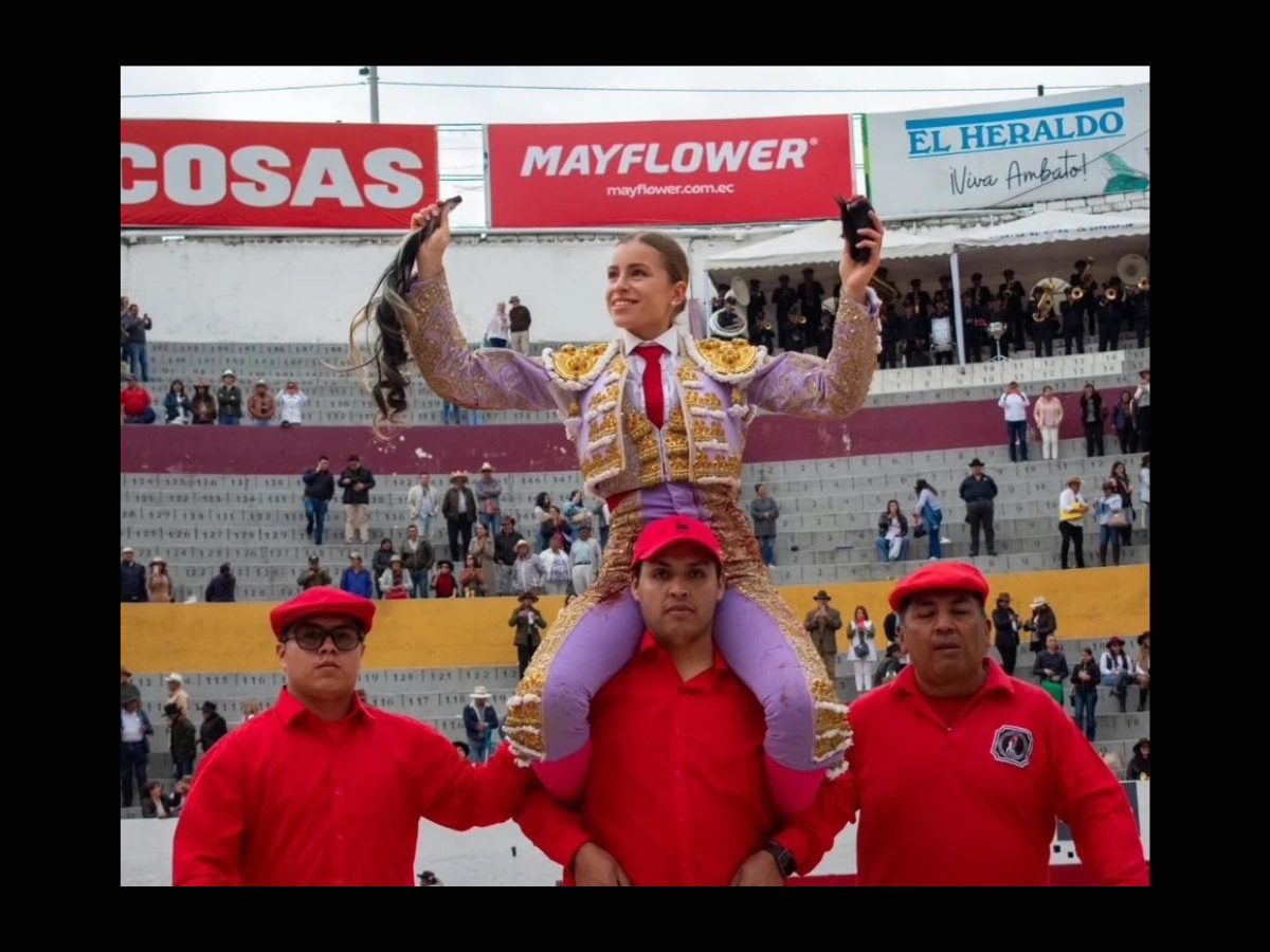 INDULTO Y PUERTA GRANDE EN AMBATO