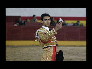 GARIBAY TRIUNFA EN SU DEBUT