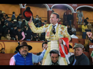 NOCHE DE ENTREGA Y RESISTENCIA EN TLAXCALA