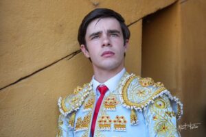 MARIO VILAU DEJA BUENA IMAGEN EN CERET, PERO LA ESPADA LE NIEGA EL TRIUNFO