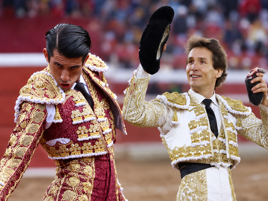 GILIO Y “CALITA” RESCATAN PACHUCA